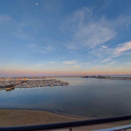 Marina Breeze Apartment Torrevieja Luaran gambar