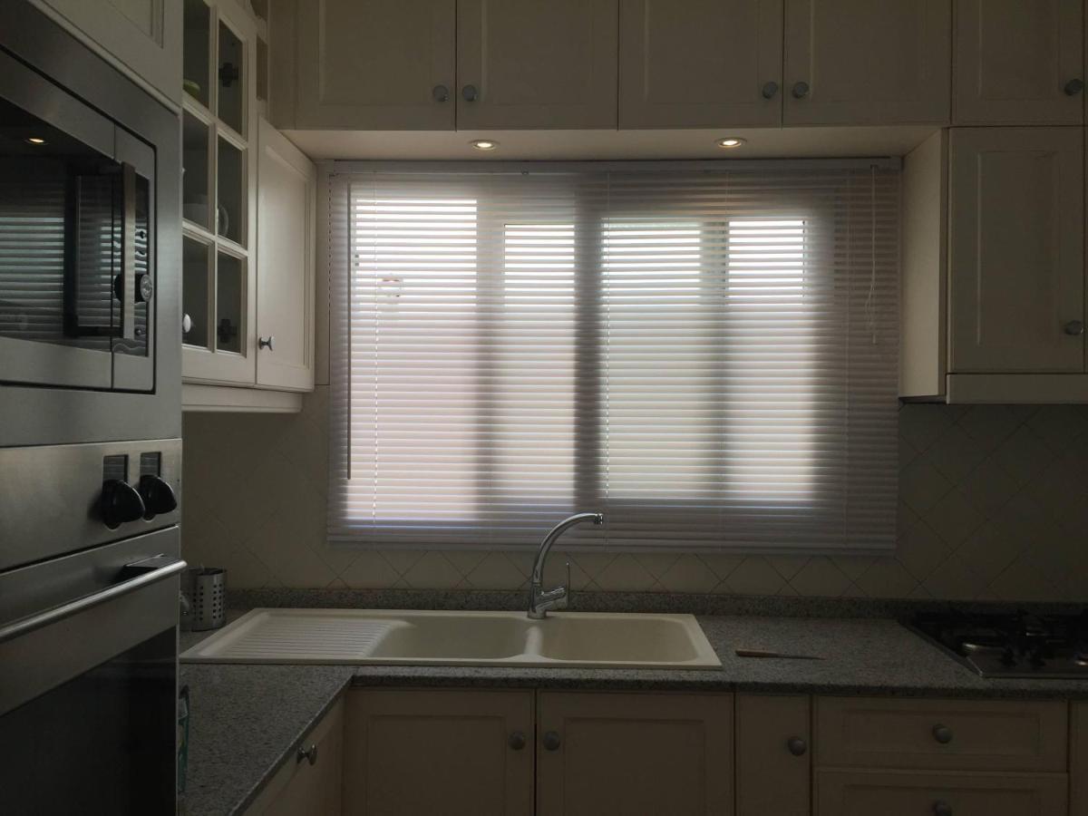 Marina Breeze Apartment Torrevieja Luaran gambar