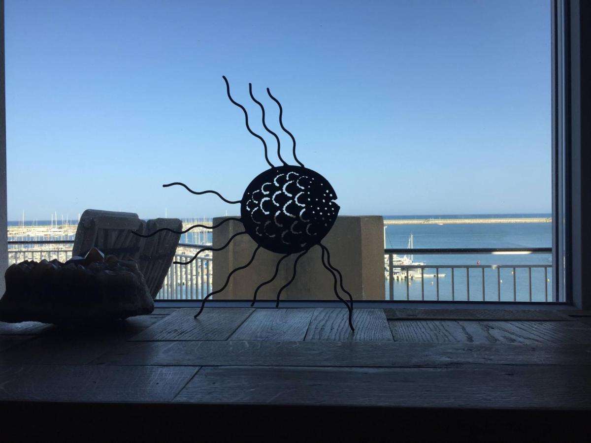 Marina Breeze Apartment Torrevieja Luaran gambar