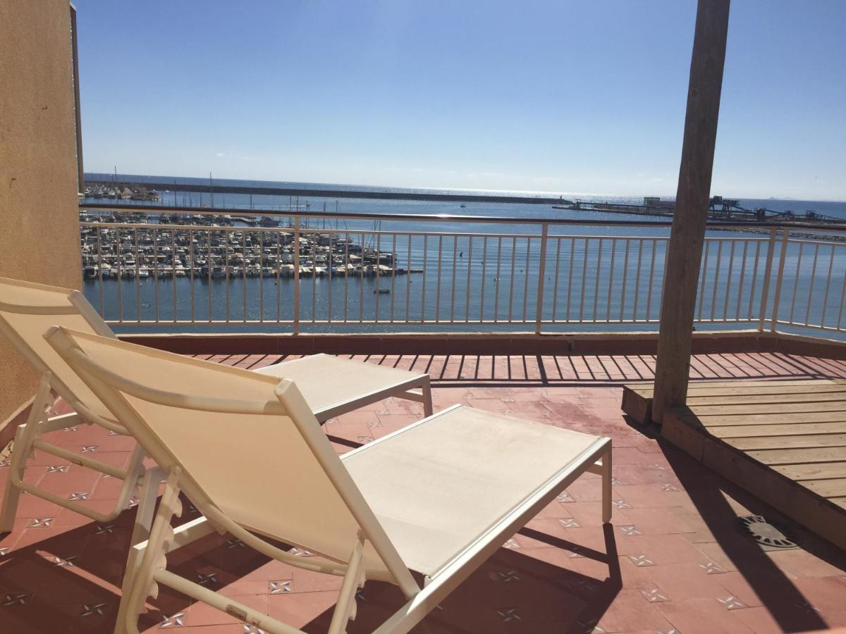 Marina Breeze Apartment Torrevieja Luaran gambar